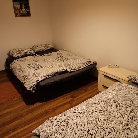 Apartment Jarun Comfort Zágráb Kültér fotó